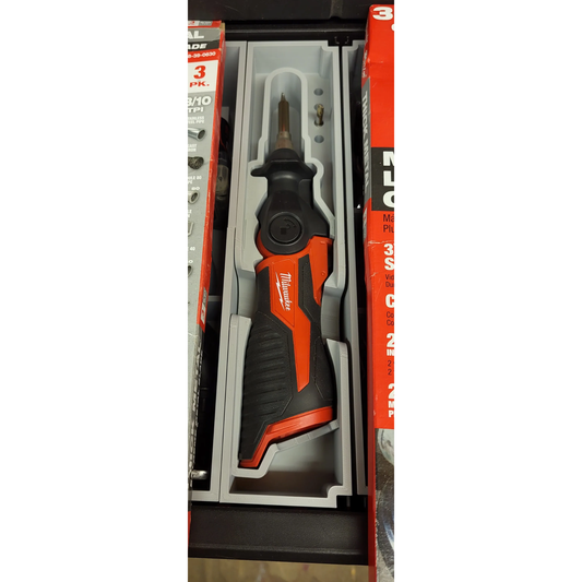 m12 loddebolt innlegg til Milwaukee PACKOUT™ Skuff