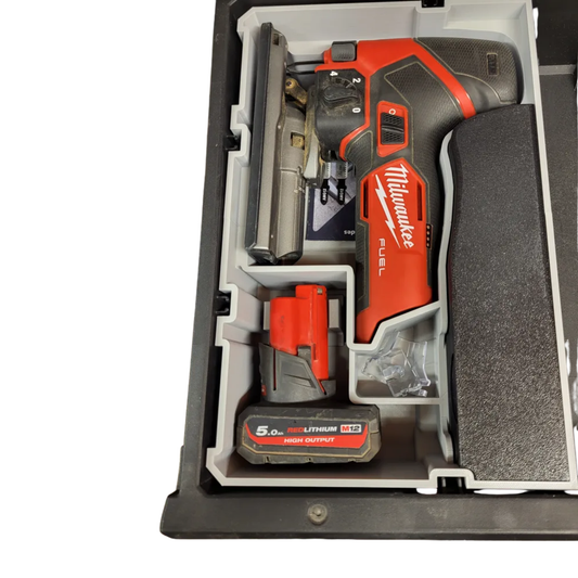 m12 stikksag innlegg til Milwaukee PACKOUT™ Skuff